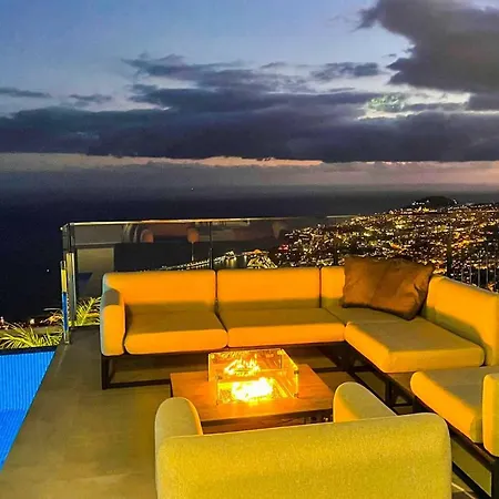 Boa Nova Preta Villa *